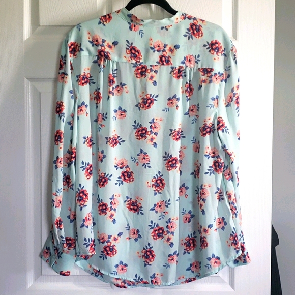 Women's button down - Picture 4 of 4